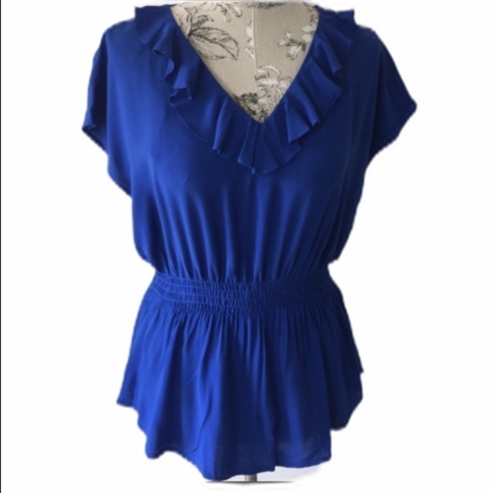 𝅺gianni Bini Peplum Blue Top S